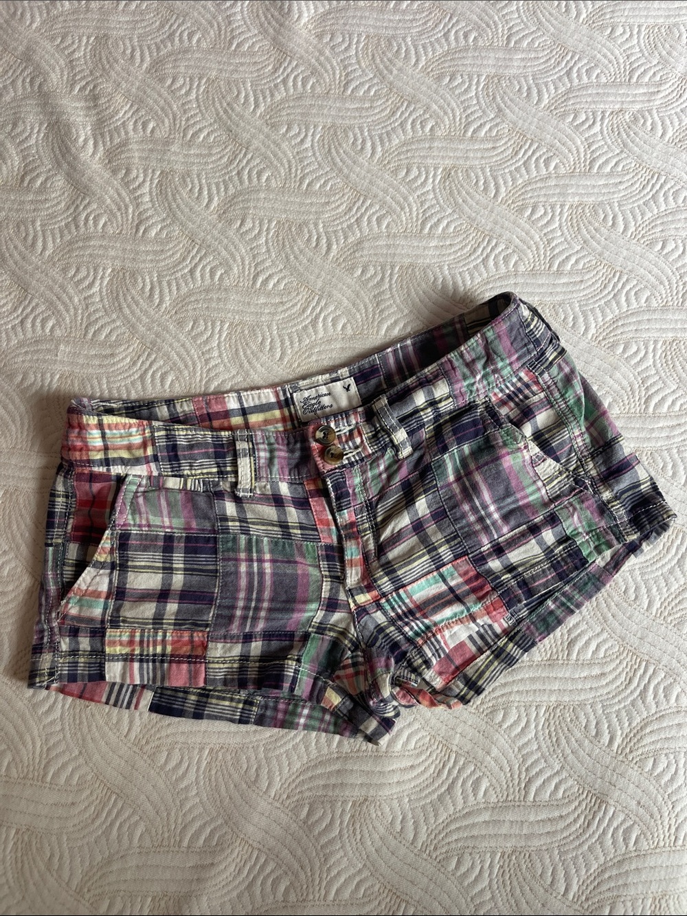 Vintage Low Rise AE Shorts